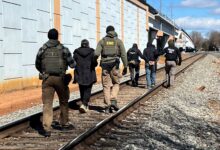 Photo of Revelaron el perfil de los 142 inmigrantes mexicanos deportados por el ICE durante las últimas dos semanas