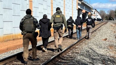 Photo of Revelaron el perfil de los 142 inmigrantes mexicanos deportados por el ICE durante las últimas dos semanas