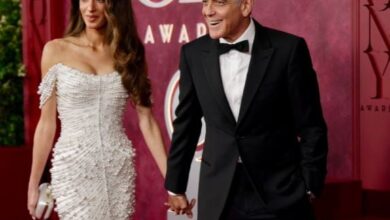 Photo of George Clooney se fue con las manos vacías pero fue uno de los más aplaudidos de la noche del teatro