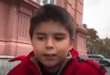 Photo of Javier Milei recibió en Casa Rosada a Pedrito, un niño de diez años que apoya al Gobierno