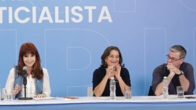 Photo of Germán Martínez desafió a la Justicia por las visitas a Cristina y recordó la foto de los libertarios con Astiz