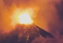 Photo of Alerta por el Volcán de Fuego: crece el temor por las intensas explosiones cada 15 minutos