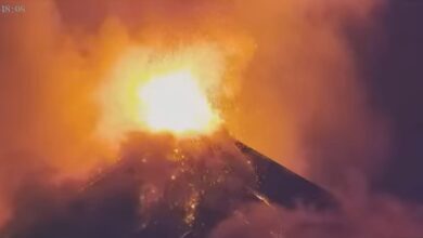 Photo of Alerta por el Volcán de Fuego: crece el temor por las intensas explosiones cada 15 minutos