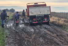 Photo of No hay clases en las escuelas rurales de Azul y Bolívar por la falta de mantenimiento de los caminos, denuncian productores