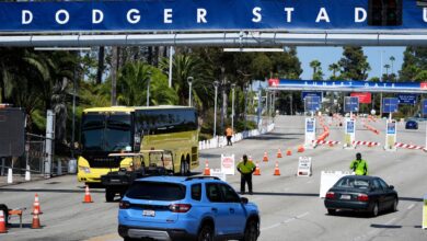 Photo of De la “Fernandomanía” a la defensa contra el ICE: la alianza de los Dodgers con la comunidad latina en California