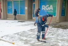Photo of Operativo Invernal 2025: el Municipio trabaja en calles y espacios públicos