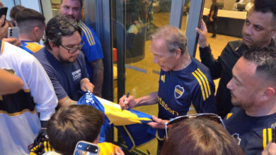 Photo of El particular pedido de un hincha de Boca a Russo y Marchesin en medio del Mundial de Clubes