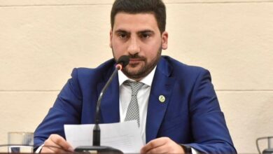 Photo of El caso del intendente que estuvo en el macrismo, se pasó a LLA y ahora presentó su propia lista
