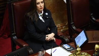 Photo of Qué dice el Reglamento del Senado y cuál es la interpretación que hacen libertarios y kirchneristas sobre la validez de la sesión
