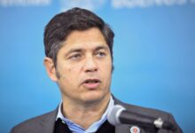 Photo of Axel Kicillof habló sobre el desplazamiento de 24 policías bonaerenses por vínculos con un candidato de Milei