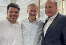 Photo of Un histórico “barón del conurbano” se sumó al frente de peronistas disidentes, la UCR, la CC, el GEN y Monzó