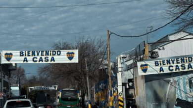 Photo of Furor por Paredes: carteles, pasacalles, banderas y muchos hinchas alrededor de la Bombonera