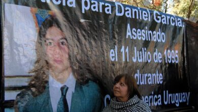 Photo of La historia de Daniel García, el hincha argentino asesinado hace 30 años en la Copa América de Uruguay y la valiente lucha de su madre