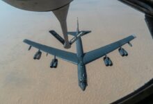 Photo of Video: la maniobra de escape de un avión comercial ante un bombardero B‑52