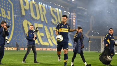 Photo of Paredes, con sentido de pertenencia: se puso otra vez la N° 5 de Boca en una Bombonera llena