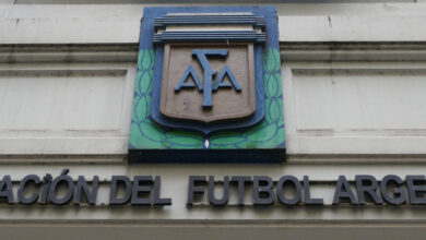 Photo of Un entrenador argentino fue expulsado por pronunciar una frase antisemita contra un árbitro
