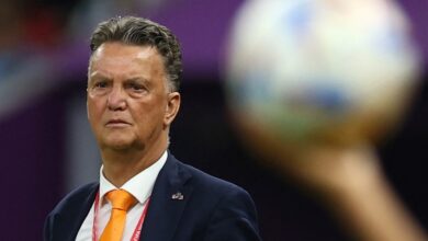 Photo of Louis van Gaal le ganó al cáncer: “Me reviso cada dos o tres meses, pero estoy cada vez mejor”