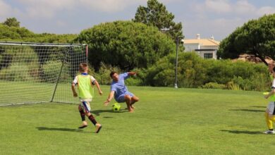 Photo of Dónde atajó el Dibu Martínez durante sus vacaciones
