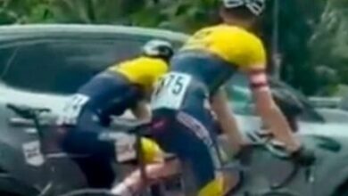 Photo of Trampa viral: dos ciclistas se escondieron y los atraparon