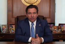 Photo of Golpe a migrantes: DeSantis revela que Florida detuvo a tres mil “ilegales”, pero la mayoría sin antecedentes penales