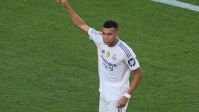 Photo of Kylian Mbappé le donó una cancha de fútbol y un colegio a Perú