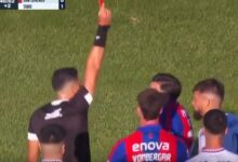 Photo of Por dos amarillas en menos de diez minutos, Cuello se fue expulsado en el primer tiempo del San Lorenzo-Tigre