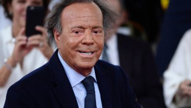 Photo of Los impactantes audios de las exempleadas de Julio Iglesias: “Me sentía una esclava”