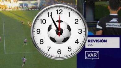 Photo of Los 19 minutos detenido por el VAR, las 94 interrupciones y el poco tiempo de juego en el triunfo de River