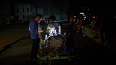 Photo of Cuba sufre el tercer apagón nacional desde que Trump estrechó el cerco y desvían un petrolero ruso que iba al rescate