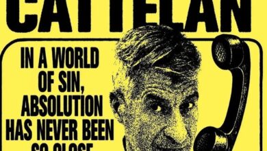 Photo of Maurizio Cattelan esucha confesiones y absuelve por teléfono, mientras vende suvenires de Juan Pablo II impactado por un meteorito