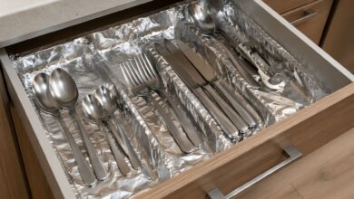 Photo of Para qué sirve forrar los cajones con papel de aluminio y por qué recomiendan hacerlo