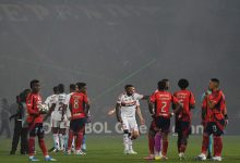 Photo of Copa Libertadores: se suspendió el partido entre Independiente Medellín y Flamengo por fuego en las tribunas