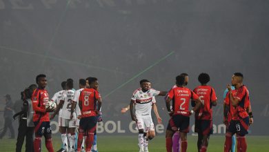 Photo of Copa Libertadores: se suspendió el partido entre Independiente Medellín y Flamengo por fuego en las tribunas